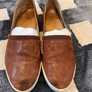 Frye Leather Flats